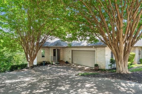 Tiny photo for 5507 Oakwood CV #A-2, Austin, TX 78731 (MLS # 8330306)