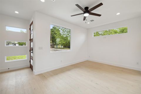 Tiny photo for 503 Krebs LN, Austin, TX 78704 (MLS # 2407087)