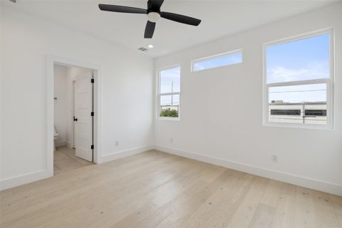 Tiny photo for 503 Krebs LN, Austin, TX 78704 (MLS # 2407087)