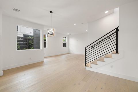 Tiny photo for 503 Krebs LN, Austin, TX 78704 (MLS # 2407087)