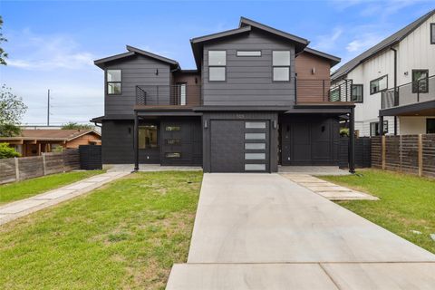 Photo of 503 Krebs LN, Austin, TX 78704 (MLS # 2407087) Photo of 503 Krebs LN, Austin, TX 78704 (MLS # 2407087)