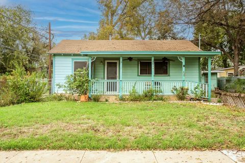 Tiny photo for 66 Anthony ST, Austin, TX 78702 (MLS # 1697572)