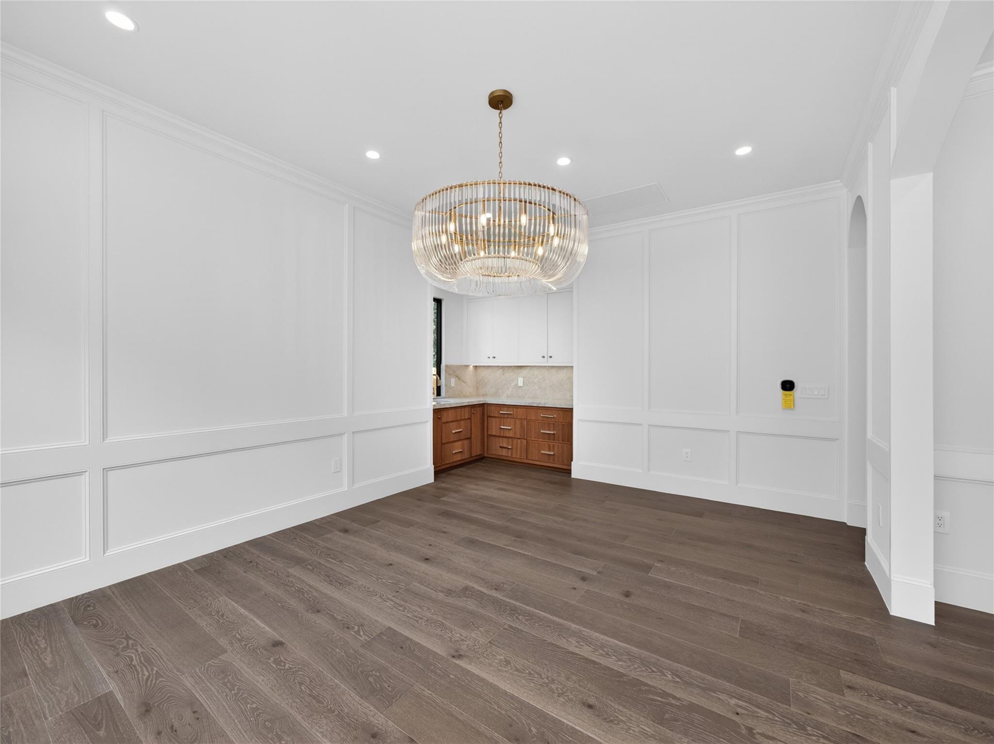 5 Scott Crescent