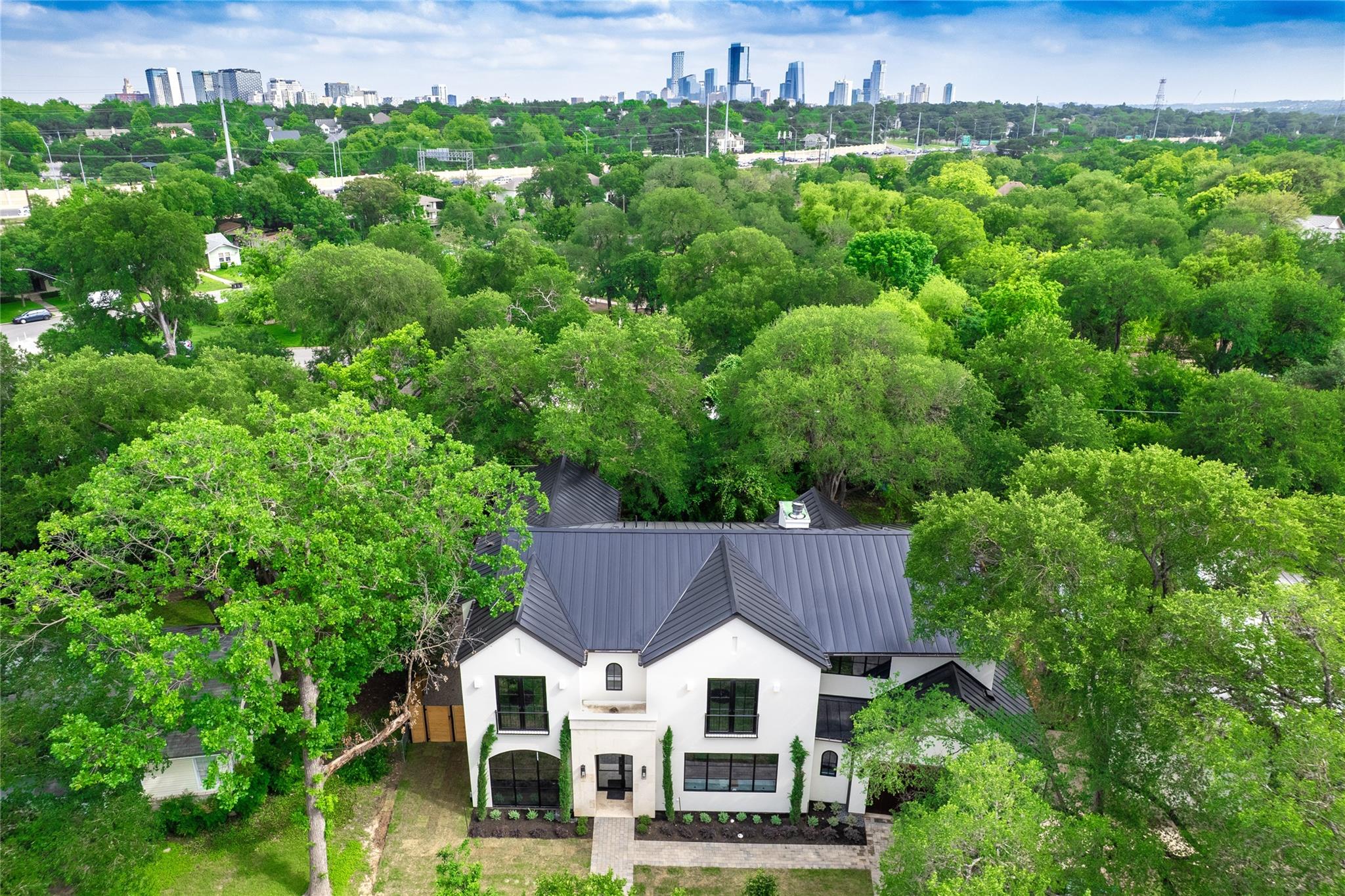 5 Scott Crescent