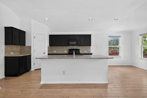 Tiny photo for 21618 Boggy Ford RD, Lago Vista, TX 78645 (MLS # 6897480)