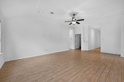 Tiny photo for 21618 Boggy Ford RD, Lago Vista, TX 78645 (MLS # 6897480)