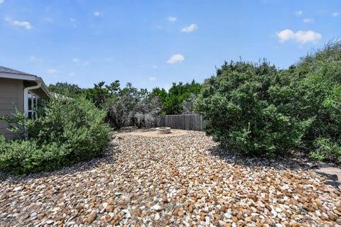 Tiny photo for 21618 Boggy Ford RD, Lago Vista, TX 78645 (MLS # 6897480)