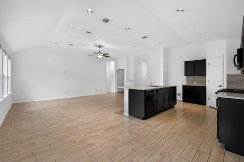 Tiny photo for 21618 Boggy Ford RD, Lago Vista, TX 78645 (MLS # 6897480)