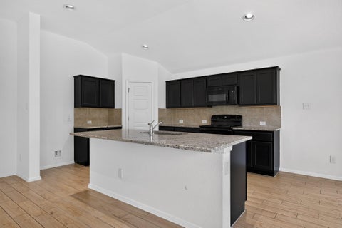 Tiny photo for 21618 Boggy Ford RD, Lago Vista, TX 78645 (MLS # 6897480)