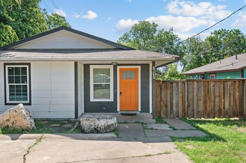 Photo of 7617 Meador Ave #B, Austin, TX 78752 (MLS # 5731031)