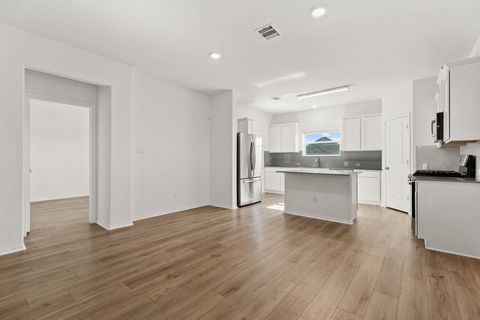 Tiny photo for 22913 Agave Grove DR, Lago Vista, TX 78645 (MLS # 9258825)