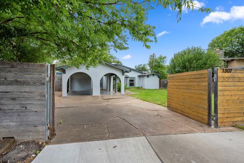 Tiny photo for 1307 E Saint Johns Ave #B, Austin, TX 78752 (MLS # 6268017)