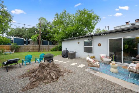 Tiny photo for 1307 E Saint Johns Ave #B, Austin, TX 78752 (MLS # 6268017)