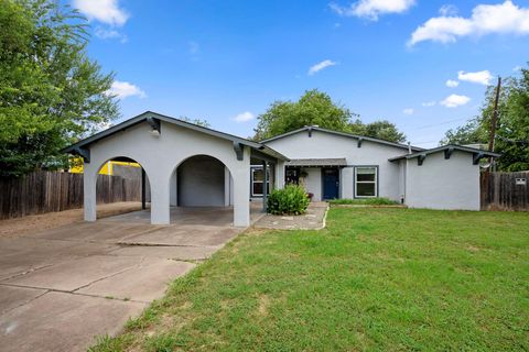 Tiny photo for 1307 E Saint Johns Ave #B, Austin, TX 78752 (MLS # 6268017)