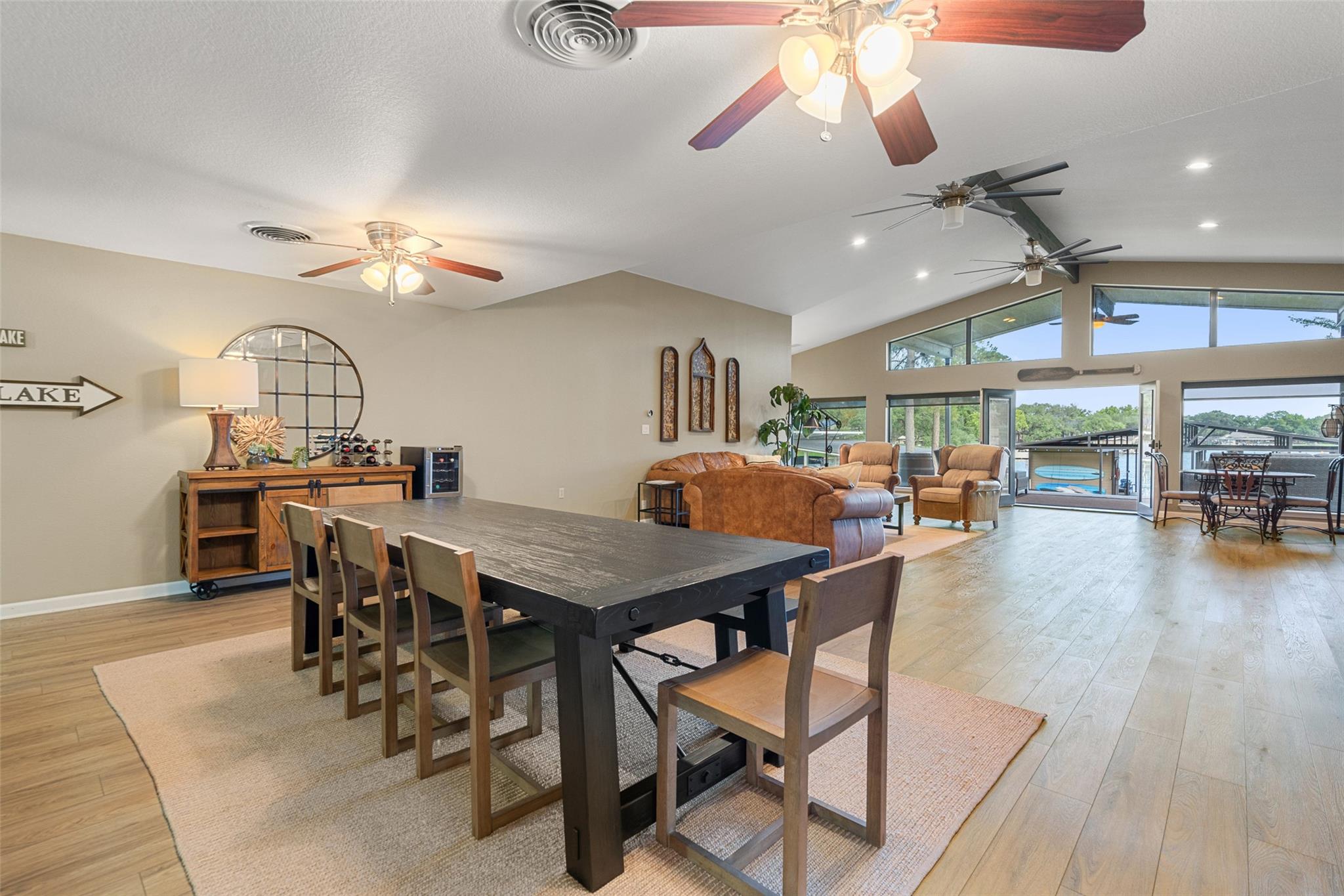 301 Chaparral DR