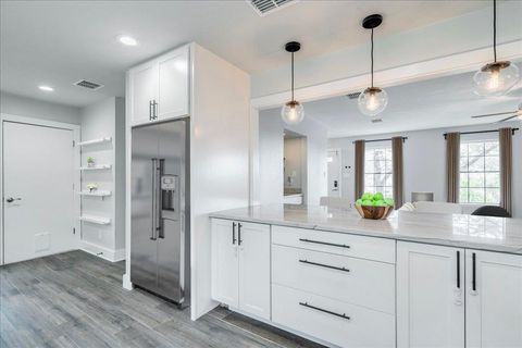 Tiny photo for 6309 Colina LN, Austin, TX 78759 (MLS # 3154997)