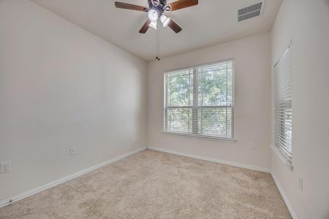 Tiny photo for 7212 Vail Ridge ST, Austin, TX 78744 (MLS # 8773029)