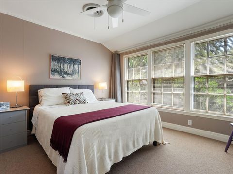 Tiny photo for 4701 & 4703 Shoal Creek BLVD, Austin, TX 78756 (MLS # 1621469)