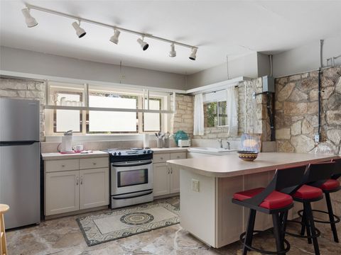 Tiny photo for 4701 & 4703 Shoal Creek BLVD, Austin, TX 78756 (MLS # 1621469)