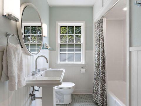 Tiny photo for 4701 & 4703 Shoal Creek BLVD, Austin, TX 78756 (MLS # 1621469)