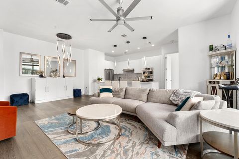 Photo of 800 Embassy DR #609, Austin, TX 78702 (MLS # 2231334)