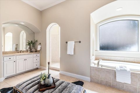 Tiny photo for 60 Tiburon DR, The Hills, TX 78738 (MLS # 8462818)
