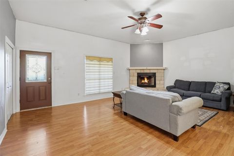 Tiny photo for 604 Galston DR, Spicewood, TX 78669 (MLS # 1995591)