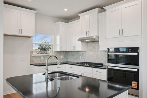 Photo of 404 Young ST, Buda, TX 78610 (MLS # 2209472)