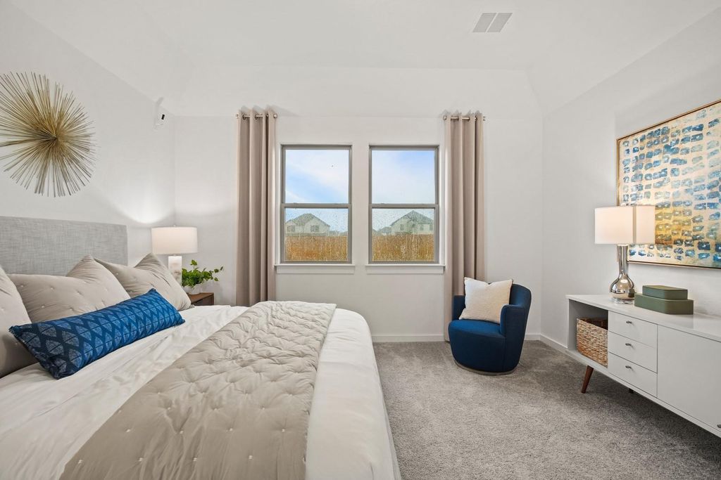 Photo of 446 Lucky Ave, Elgin, TX 78621 (MLS # 8679334)