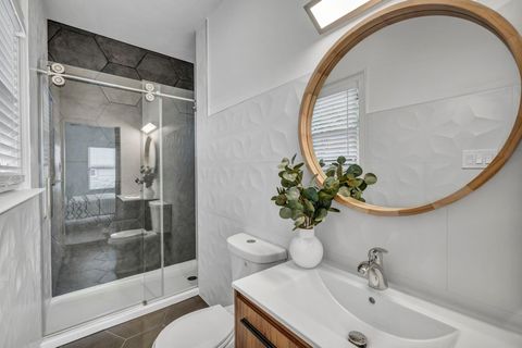 Tiny photo for 803 Josephine ST, Austin, TX 78704 (MLS # 8915236)