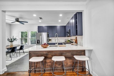 Tiny photo for 803 Josephine ST, Austin, TX 78704 (MLS # 8915236)
