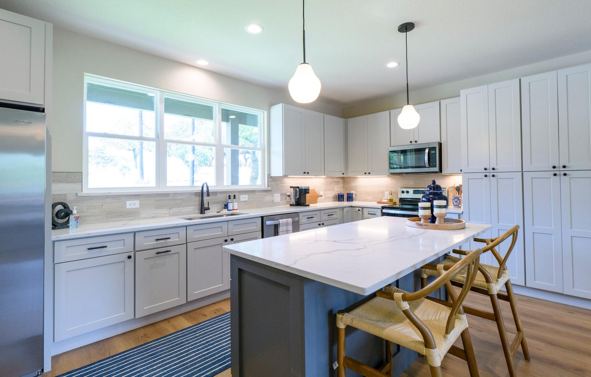 302 Castlehigh DR
