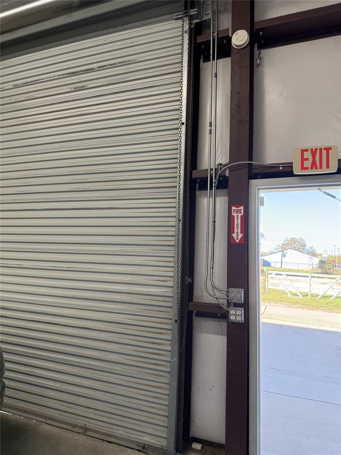 304 US Hwy 281 Commerce DR