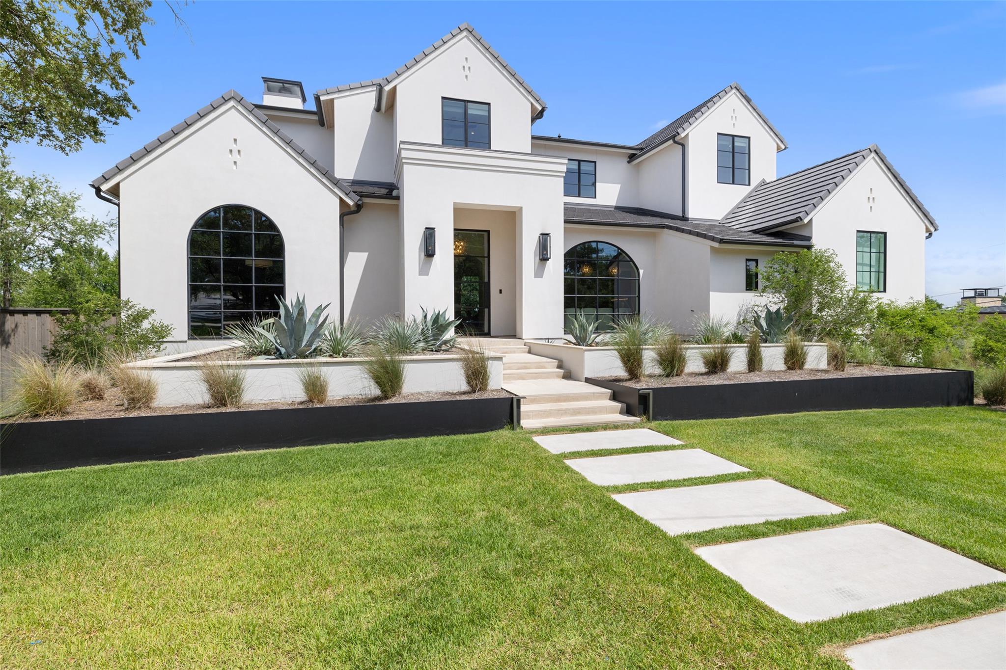 601 Riley RD