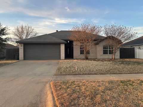 4211 Breckenridge DR Killeen TX 76542