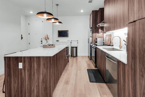 Photo of 1701 Simond Ave #304, Austin, TX 78723 (MLS # 9562422)