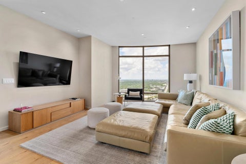 Tiny photo for 200 Congress Ave #37H, Austin, TX 78701 (MLS # 6014802)