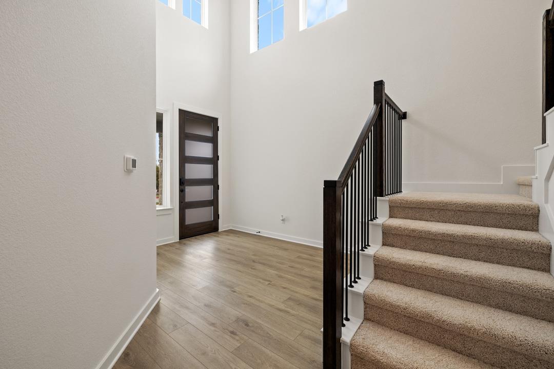 1129 North Roger Hanks Parkway