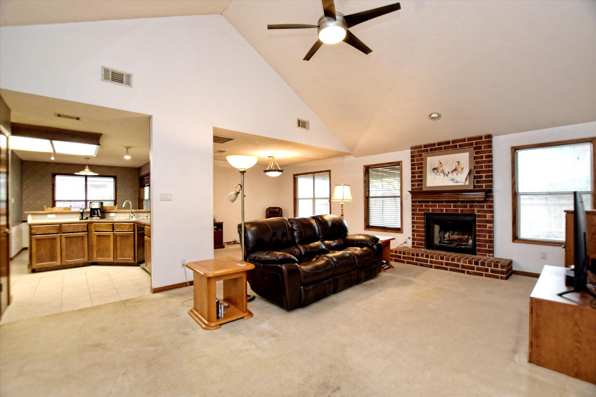 2309 Sycamore TRL