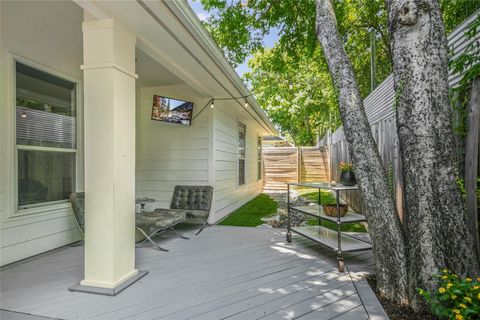 Tiny photo for 2817 Kinney Oaks CT, Austin, TX 78704 (MLS # 2155404)