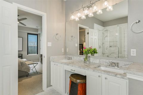 Tiny photo for 2817 Kinney Oaks CT, Austin, TX 78704 (MLS # 2155404)