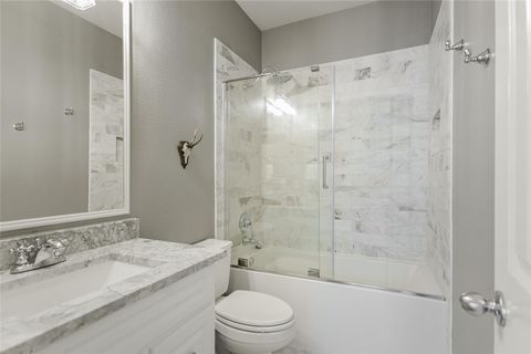 Tiny photo for 2817 Kinney Oaks CT, Austin, TX 78704 (MLS # 2155404)
