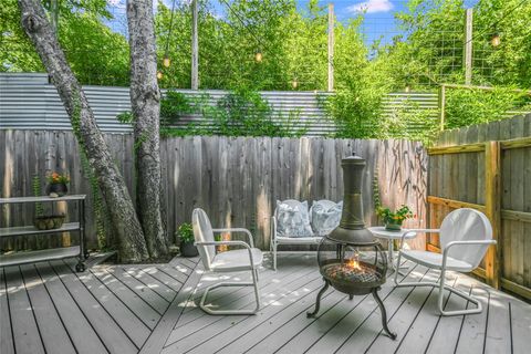 Tiny photo for 2817 Kinney Oaks CT, Austin, TX 78704 (MLS # 2155404)