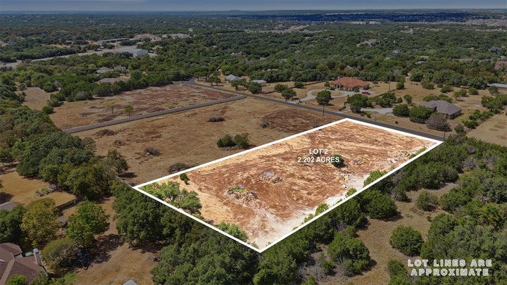 Photo 1 of 10 — 214 Meadow DR, Georgetown, TX 78633