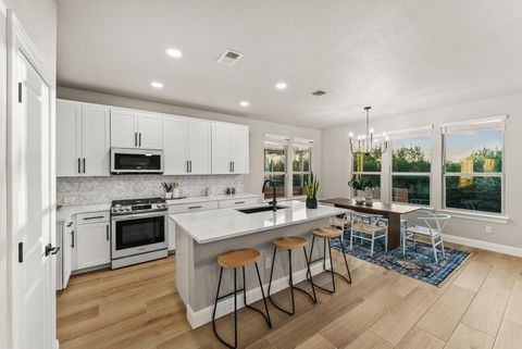 Photo of 5300 Traviston DR, Austin, TX 78738 (MLS # 9333747) Photo of 5300 Traviston DR, Austin, TX 78738 (MLS # 9333747)