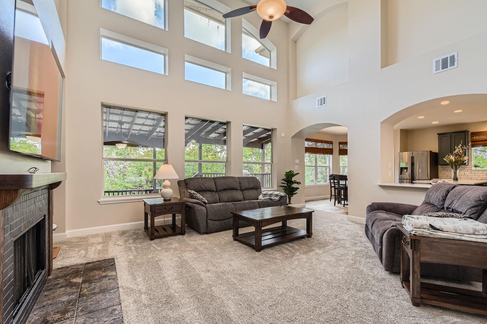 1012 Shadow Valley CV