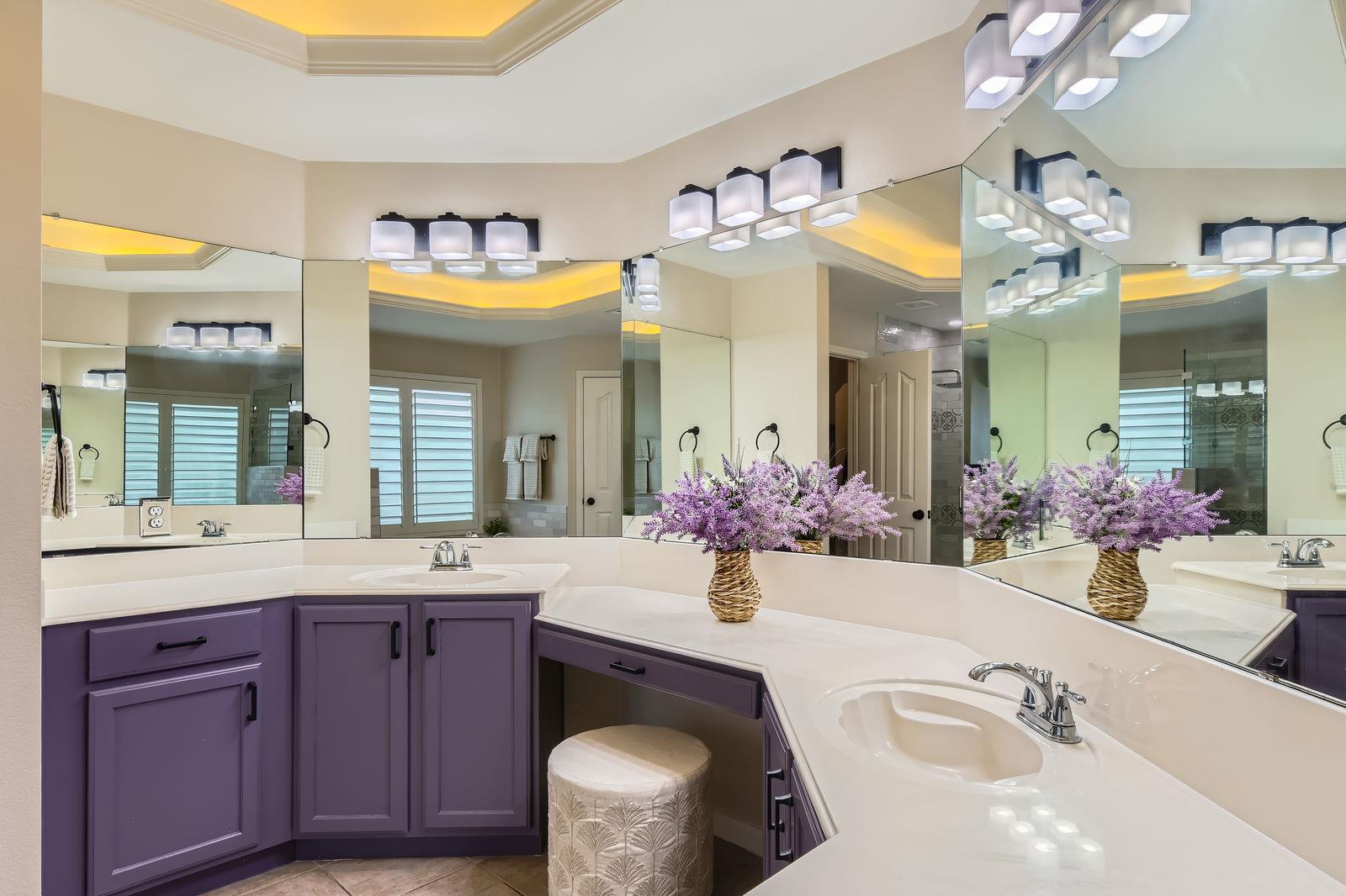 Cedar Park, Texas 78613, United States, 5 Bedrooms Bedrooms, ,3 BathroomsBathrooms,Residential,Pending,127563