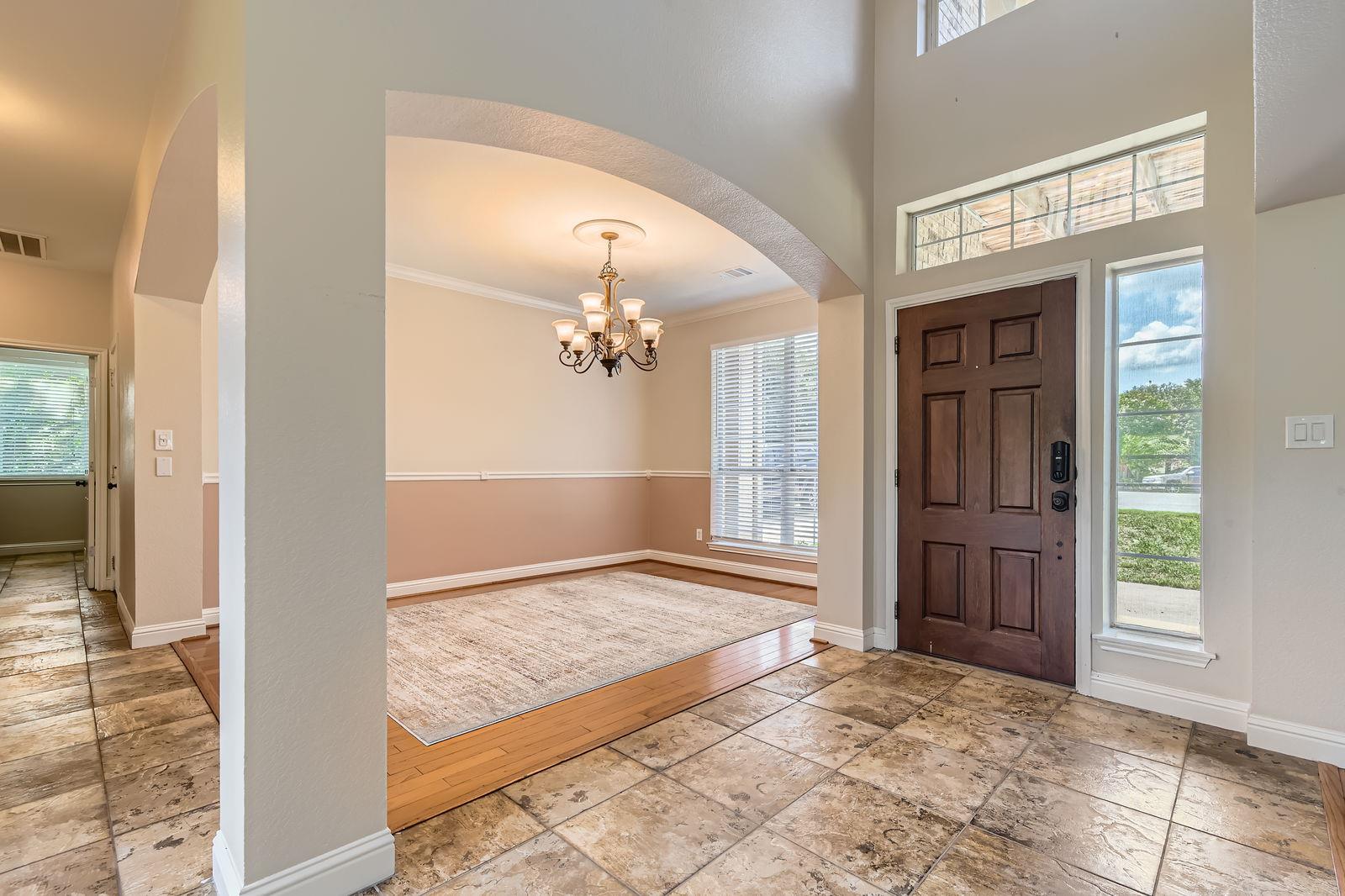 1012 Shadow Valley CV