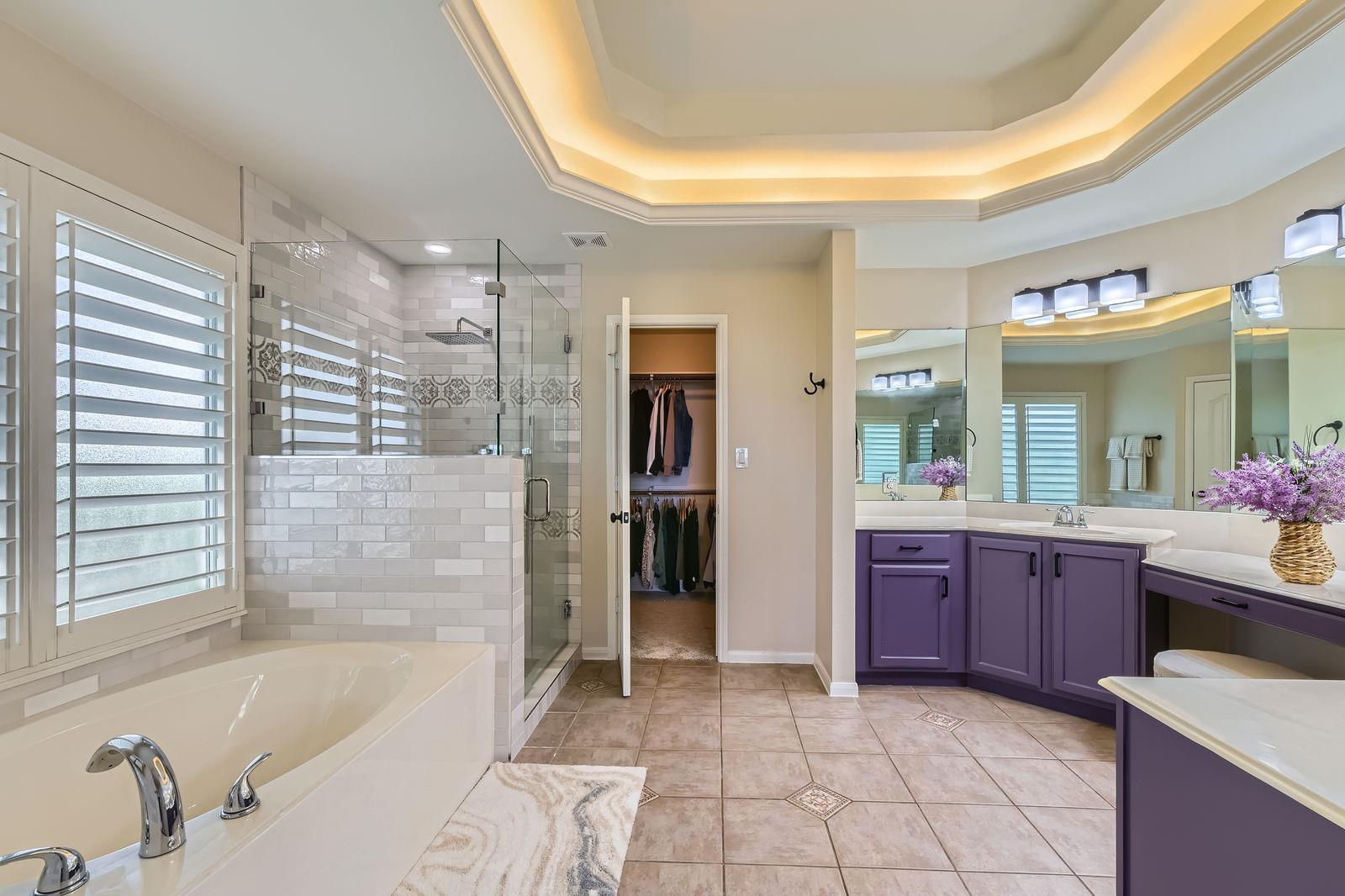 Cedar Park, Texas 78613, United States, 5 Bedrooms Bedrooms, ,3 BathroomsBathrooms,Residential,Pending,127563