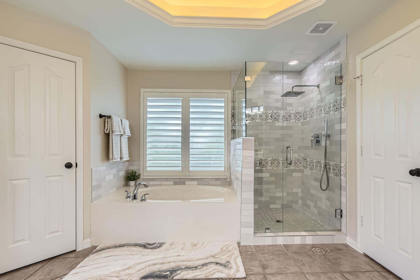 Cedar Park, Texas 78613, United States, 5 Bedrooms Bedrooms, ,3 BathroomsBathrooms,Residential,Pending,127563